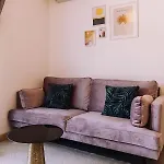 Brand New & Comfort L & L ,free Parking + Close To Apartmán Dubrovník