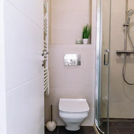 Brand New & Comfort L & L ,free Parking + Close To Apartman Dubrovnik