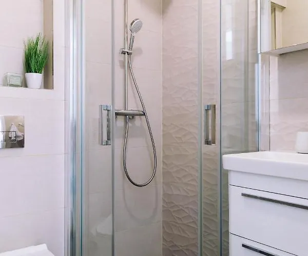 Brand New & Comfort L & L ,free Parking + Close To Dubrovnik