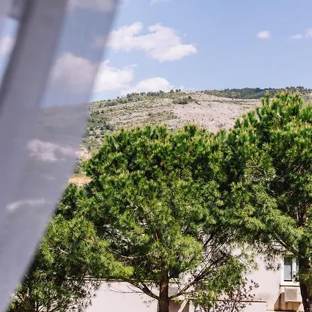 Brand New & Comfort L & L ,free Parking + Close To Appartement Dubrovnik