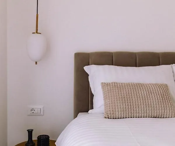 Brand New & Comfort L & L ,free Parking + Close To * Dubrovnik